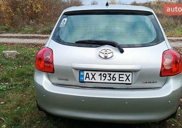 Серый Тойота Аурис, объемом двигателя 1.6 л и пробегом 183 тыс. км за 6500 $, фото 4 на Automoto.ua