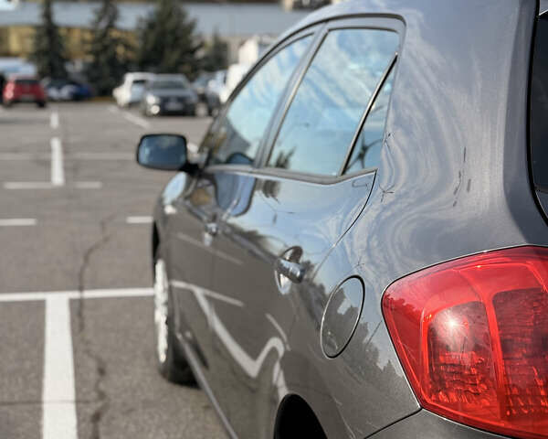 Серый Тойота Аурис, объемом двигателя 1.6 л и пробегом 144 тыс. км за 7800 $, фото 17 на Automoto.ua