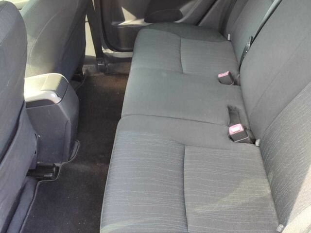 Серый Тойота Аурис, объемом двигателя 2 л и пробегом 196 тыс. км за 6000 $, фото 18 на Automoto.ua