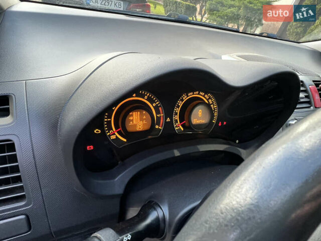 Сірий Тойота Ауріс, об'ємом двигуна 1.6 л та пробігом 215 тис. км за 5950 $, фото 7 на Automoto.ua