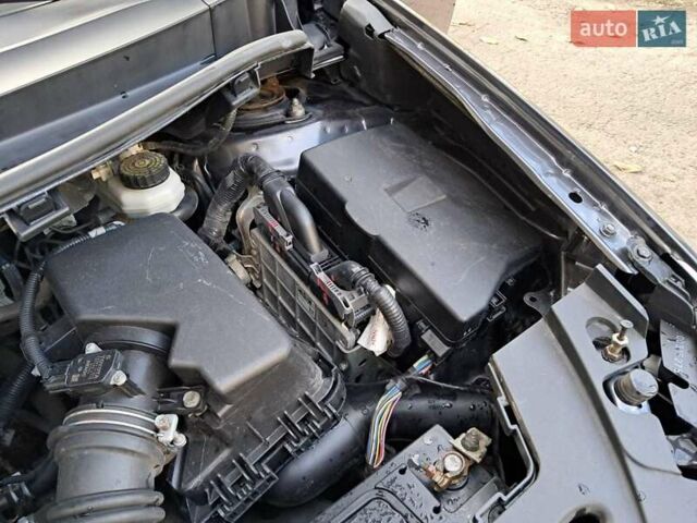 Сірий Тойота Ауріс, об'ємом двигуна 1.6 л та пробігом 181 тис. км за 5500 $, фото 34 на Automoto.ua