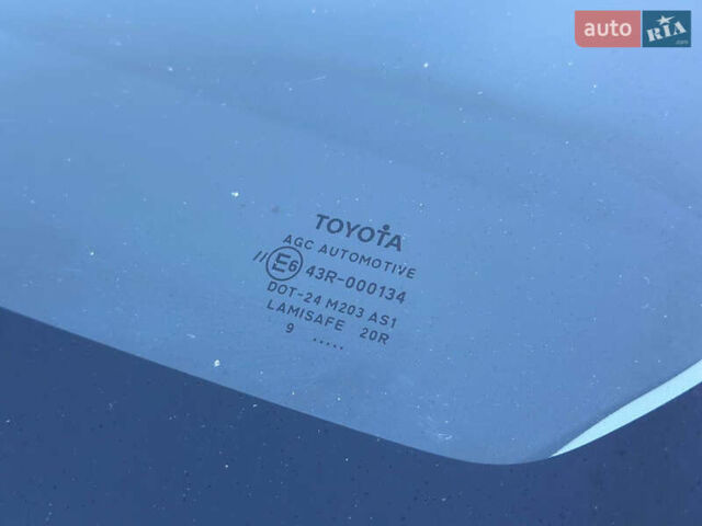 Серый Тойота Аурис, объемом двигателя 1.6 л и пробегом 170 тыс. км за 7999 $, фото 40 на Automoto.ua