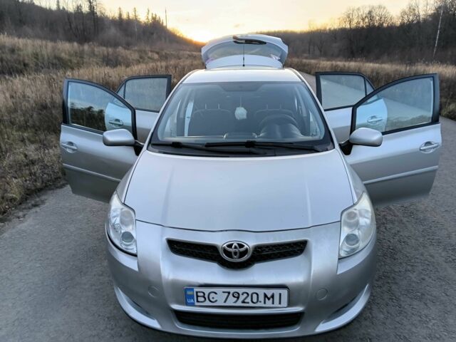 Серый Тойота Аурис, объемом двигателя 1.6 л и пробегом 158 тыс. км за 5700 $, фото 8 на Automoto.ua