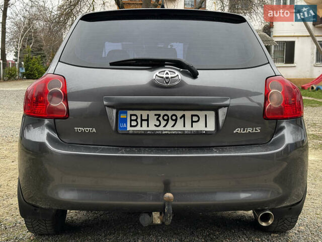 Сірий Тойота Ауріс, об'ємом двигуна 1.8 л та пробігом 264 тис. км за 7900 $, фото 8 на Automoto.ua