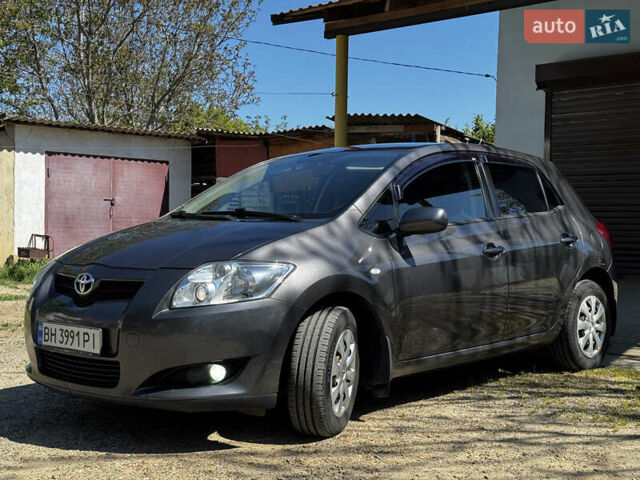 Сірий Тойота Ауріс, об'ємом двигуна 1.8 л та пробігом 264 тис. км за 7900 $, фото 46 на Automoto.ua