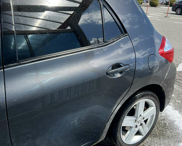 Сірий Тойота Ауріс, об'ємом двигуна 2 л та пробігом 153 тис. км за 7000 $, фото 9 на Automoto.ua