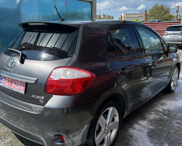 Сірий Тойота Ауріс, об'ємом двигуна 2 л та пробігом 153 тис. км за 7000 $, фото 7 на Automoto.ua