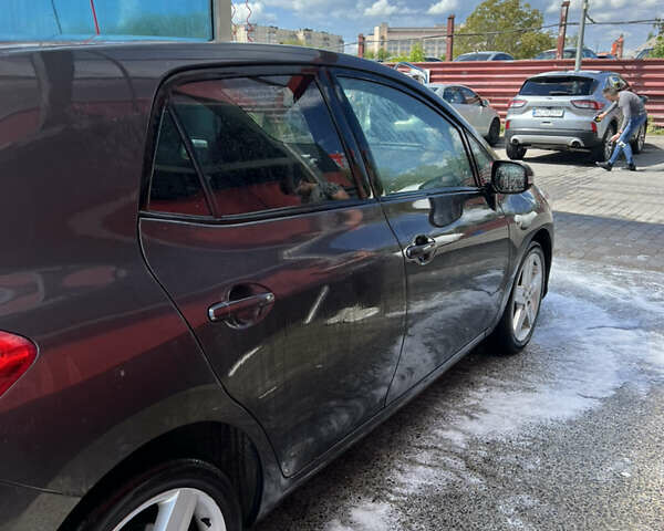 Сірий Тойота Ауріс, об'ємом двигуна 2 л та пробігом 153 тис. км за 7000 $, фото 12 на Automoto.ua