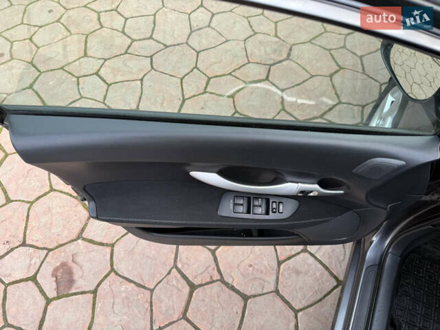 Сірий Тойота Ауріс, об'ємом двигуна 1.6 л та пробігом 129 тис. км за 9250 $, фото 37 на Automoto.ua