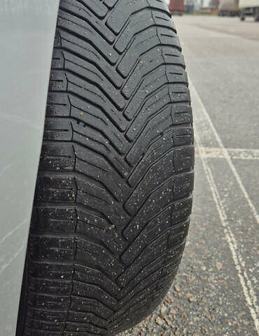 Серый Тойота Аурис, объемом двигателя 1.33 л и пробегом 178 тыс. км за 7800 $, фото 7 на Automoto.ua