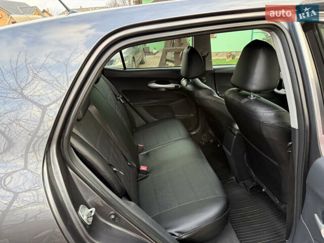 Сірий Тойота Ауріс, об'ємом двигуна 1.6 л та пробігом 129 тис. км за 9250 $, фото 52 на Automoto.ua