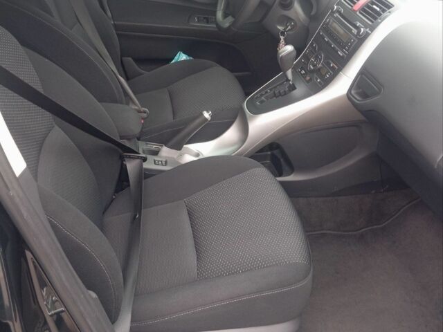 Серый Тойота Аурис, объемом двигателя 1.6 л и пробегом 71 тыс. км за 8000 $, фото 16 на Automoto.ua