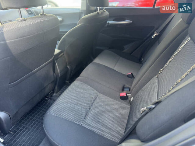 Серый Тойота Аурис, объемом двигателя 1.6 л и пробегом 130 тыс. км за 9800 $, фото 8 на Automoto.ua