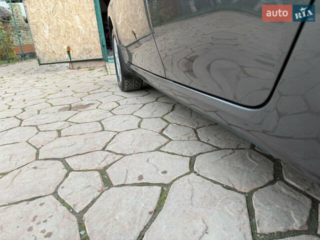 Сірий Тойота Ауріс, об'ємом двигуна 1.6 л та пробігом 129 тис. км за 9250 $, фото 28 на Automoto.ua