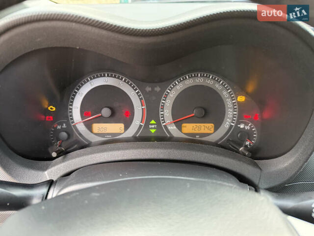 Сірий Тойота Ауріс, об'ємом двигуна 1.6 л та пробігом 129 тис. км за 9250 $, фото 47 на Automoto.ua