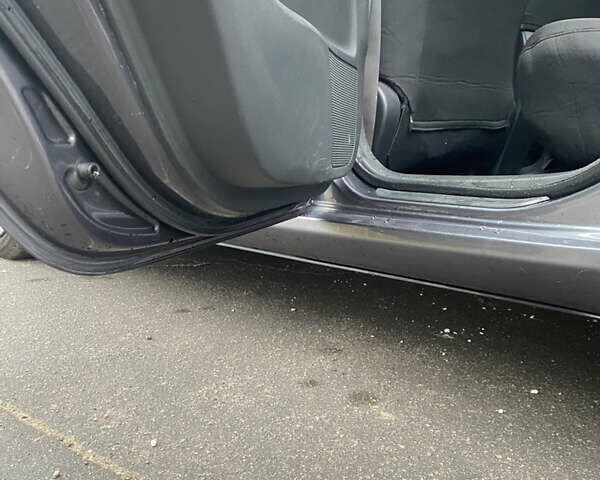 Серый Тойота Аурис, объемом двигателя 1.6 л и пробегом 34 тыс. км за 9500 $, фото 9 на Automoto.ua