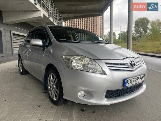 Серый Тойота Аурис, объемом двигателя 1.6 л и пробегом 263 тыс. км за 8400 $, фото 20 на Automoto.ua
