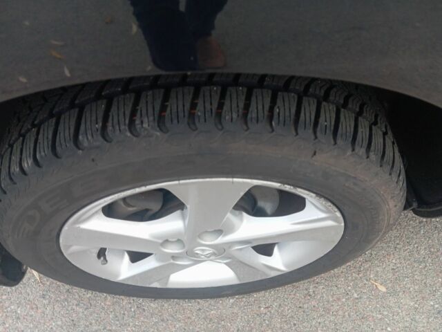 Серый Тойота Аурис, объемом двигателя 1.6 л и пробегом 71 тыс. км за 8000 $, фото 10 на Automoto.ua