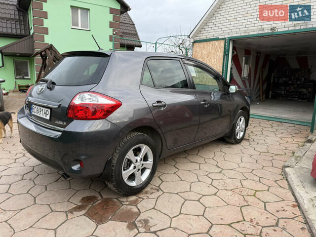 Сірий Тойота Ауріс, об'ємом двигуна 1.6 л та пробігом 129 тис. км за 9250 $, фото 14 на Automoto.ua