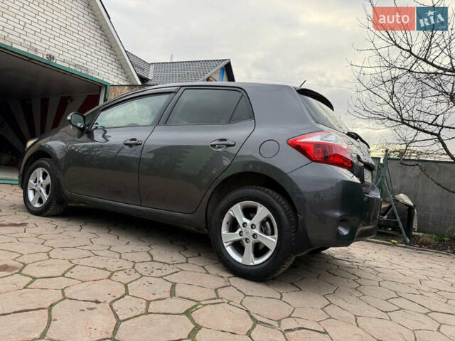 Сірий Тойота Ауріс, об'ємом двигуна 1.6 л та пробігом 129 тис. км за 9250 $, фото 8 на Automoto.ua