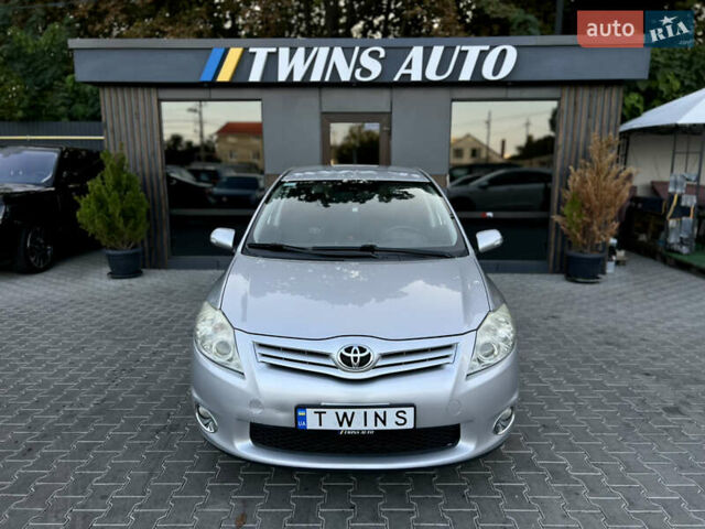 Серый Тойота Аурис, объемом двигателя 1.6 л и пробегом 164 тыс. км за 9500 $, фото 13 на Automoto.ua