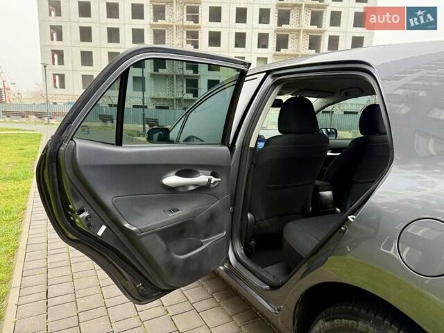 Сірий Тойота Ауріс, об'ємом двигуна 1.6 л та пробігом 89 тис. км за 9999 $, фото 56 на Automoto.ua