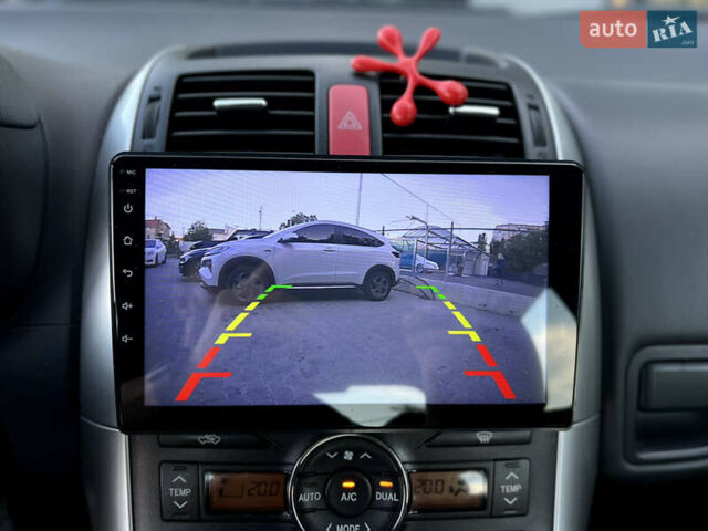 Серый Тойота Аурис, объемом двигателя 1.6 л и пробегом 164 тыс. км за 9500 $, фото 30 на Automoto.ua