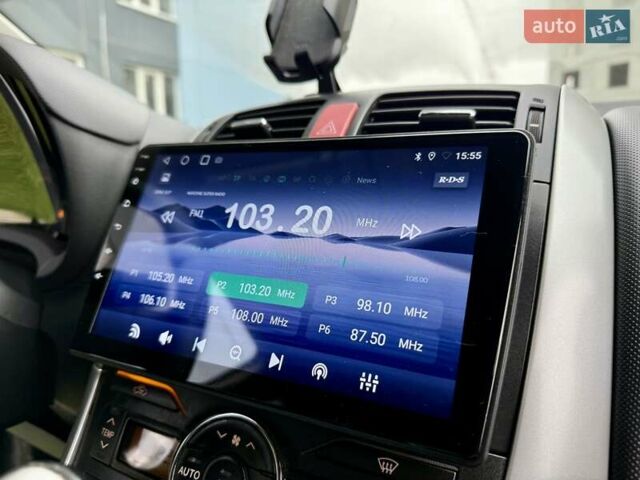 Сірий Тойота Ауріс, об'ємом двигуна 1.6 л та пробігом 89 тис. км за 9999 $, фото 52 на Automoto.ua