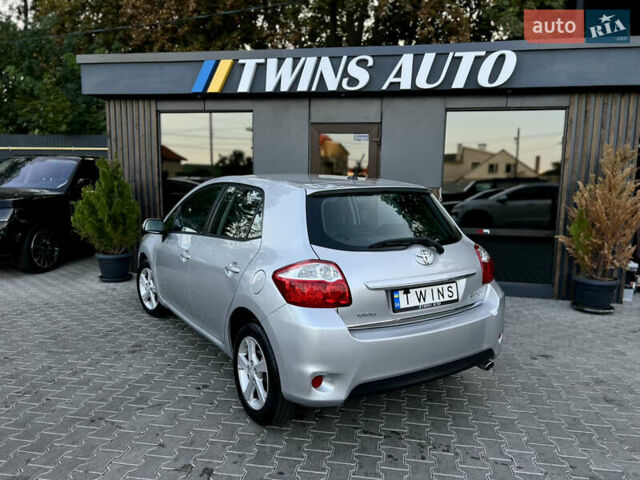 Серый Тойота Аурис, объемом двигателя 1.6 л и пробегом 164 тыс. км за 9500 $, фото 21 на Automoto.ua