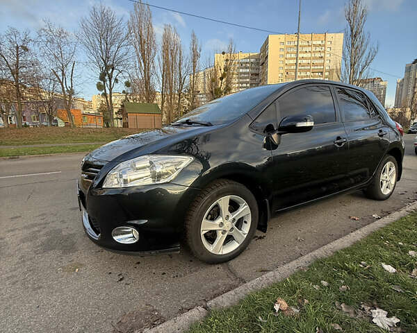 Серый Тойота Аурис, объемом двигателя 1.6 л и пробегом 97 тыс. км за 11200 $, фото 8 на Automoto.ua