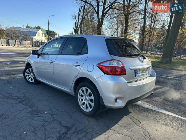 Сірий Тойота Ауріс, об'ємом двигуна 1.6 л та пробігом 190 тис. км за 9999 $, фото 16 на Automoto.ua