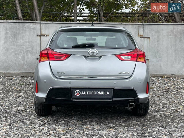 Серый Тойота Аурис, объемом двигателя 2 л и пробегом 171 тыс. км за 8990 $, фото 8 на Automoto.ua