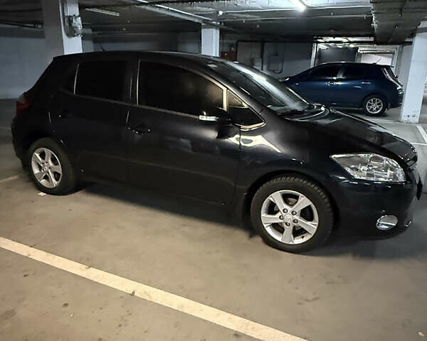 Серый Тойота Аурис, объемом двигателя 1.6 л и пробегом 97 тыс. км за 11200 $, фото 27 на Automoto.ua