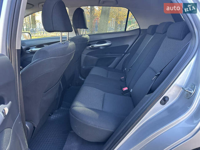 Сірий Тойота Ауріс, об'ємом двигуна 1.6 л та пробігом 190 тис. км за 9999 $, фото 34 на Automoto.ua