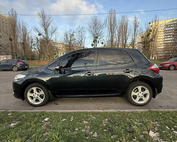 Серый Тойота Аурис, объемом двигателя 1.6 л и пробегом 97 тыс. км за 11200 $, фото 7 на Automoto.ua