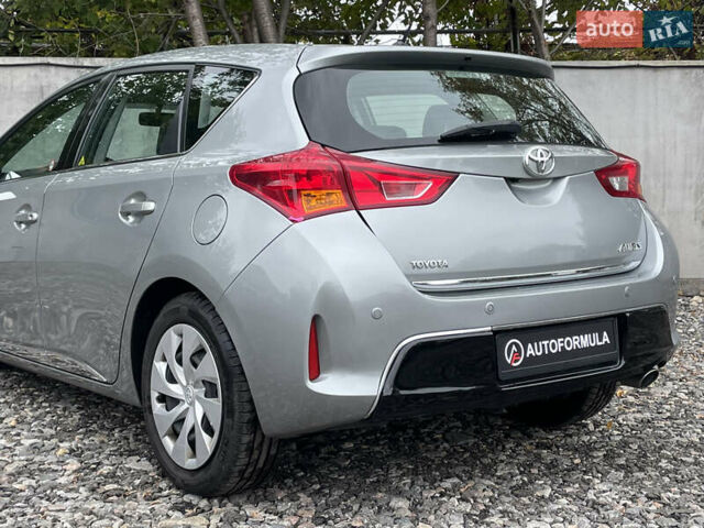 Серый Тойота Аурис, объемом двигателя 2 л и пробегом 171 тыс. км за 8990 $, фото 6 на Automoto.ua