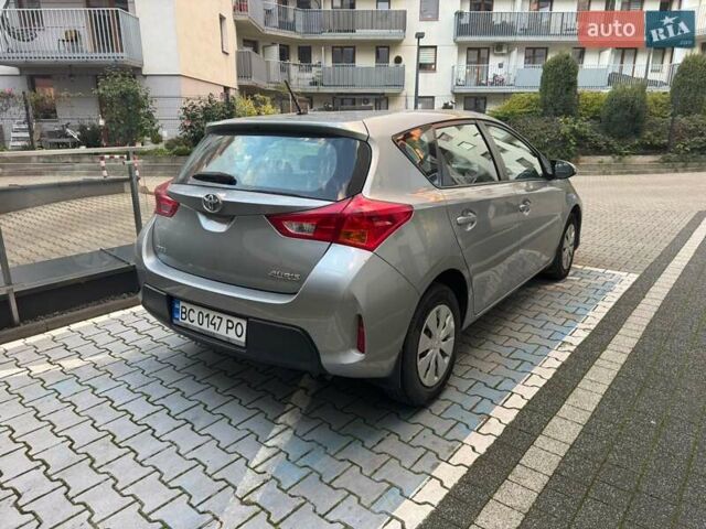 Тойота Аурис 2013 в Львове на Automoto.ua Серый Тойота Аурис, объемом двигателя 1.33 л и пробегом 119 тыс. км за 9800 $, фото 14 на Automoto.ua