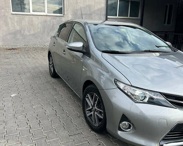 Сірий Тойота Ауріс, об'ємом двигуна 1.8 л та пробігом 158 тис. км за 13500 $, фото 13 на Automoto.ua