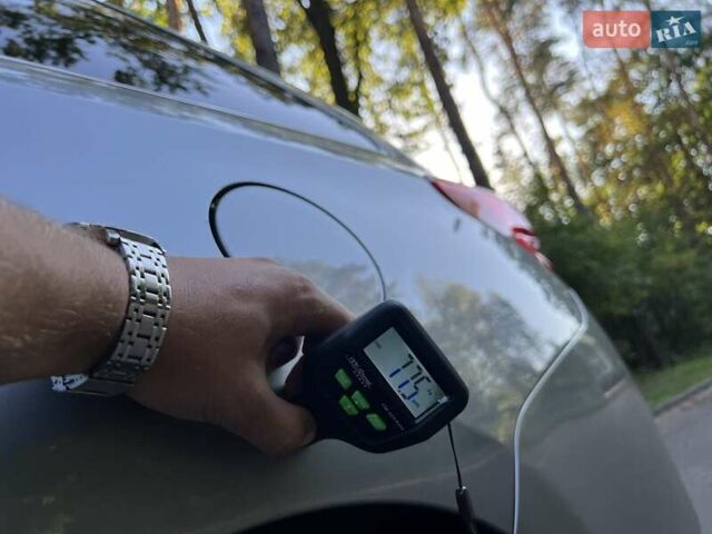 Сірий Тойота Ауріс, об'ємом двигуна 1.36 л та пробігом 215 тис. км за 8300 $, фото 45 на Automoto.ua