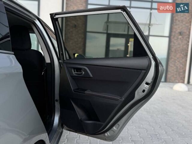 Серый Тойота Аурис, объемом двигателя 2 л и пробегом 185 тыс. км за 11999 $, фото 44 на Automoto.ua