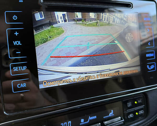 Сірий Тойота Ауріс, об'ємом двигуна 1.8 л та пробігом 257 тис. км за 12800 $, фото 17 на Automoto.ua