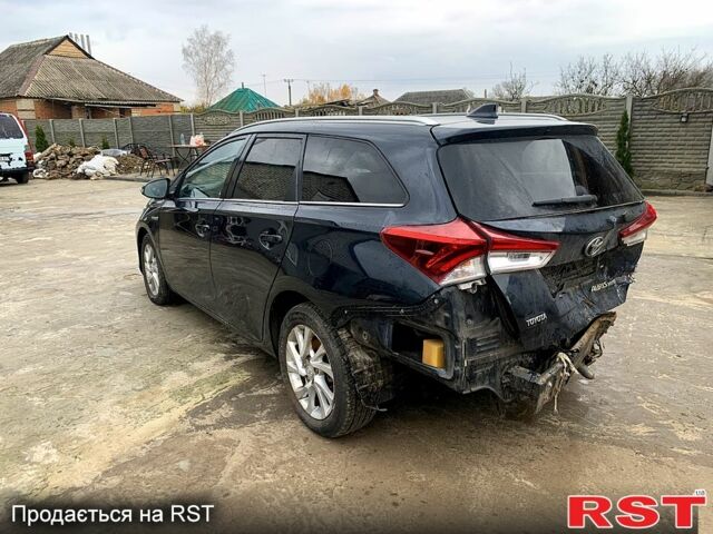 Сірий Тойота Ауріс, об'ємом двигуна 1.8 л та пробігом 147 тис. км за 6200 $, фото 4 на Automoto.ua