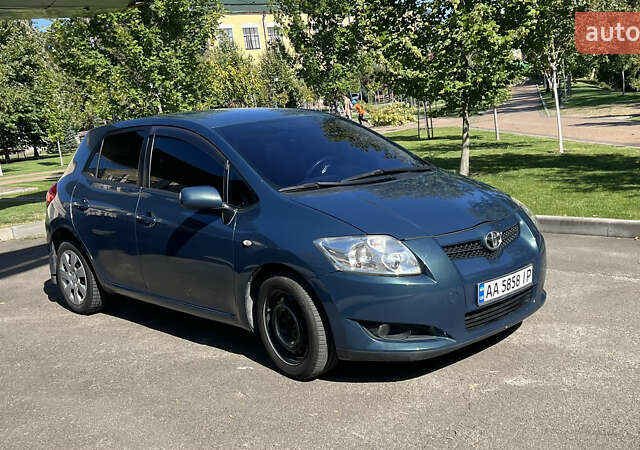 Синий Тойота Аурис, объемом двигателя 1.6 л и пробегом 245 тыс. км за 4990 $, фото 6 на Automoto.ua