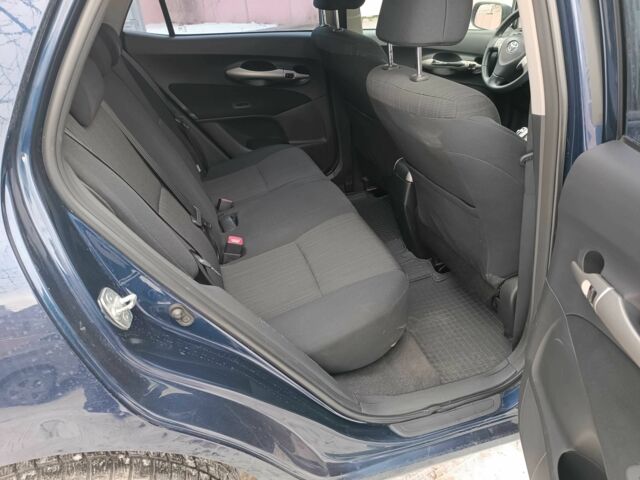 Синий Тойота Аурис, объемом двигателя 1.6 л и пробегом 160 тыс. км за 6600 $, фото 9 на Automoto.ua