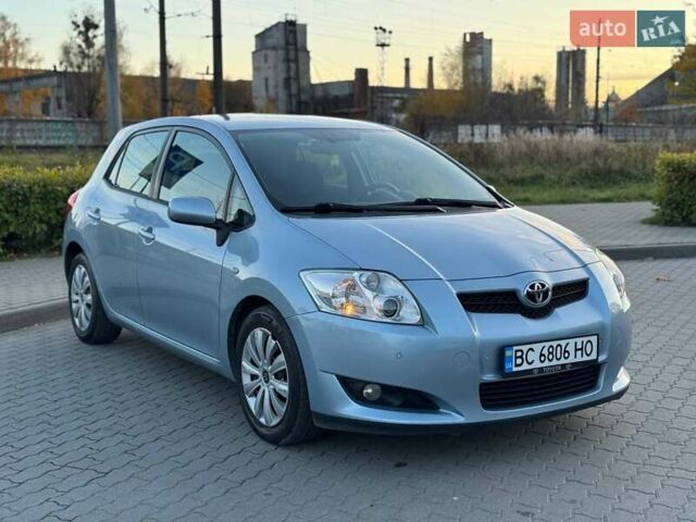 Тойота Аурис 2007 в Львове на Automoto.ua Синий Тойота Аурис, объемом двигателя 2.2 л и пробегом 215 тыс. км за 5800 $, фото 2 на Automoto.ua