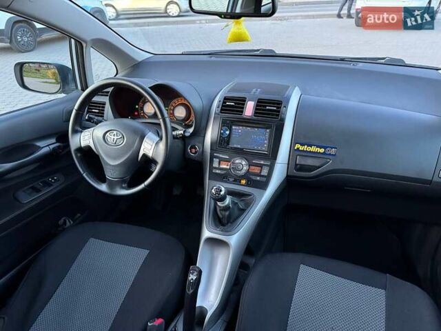 Тойота Аурис 2007 в Львове на Automoto.ua Синий Тойота Аурис, объемом двигателя 2.2 л и пробегом 215 тыс. км за 5800 $, фото 10 на Automoto.ua