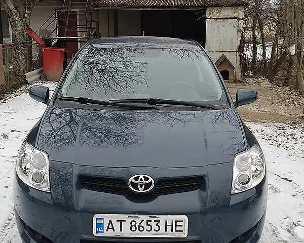 Синий Тойота Аурис, объемом двигателя 1.6 л и пробегом 230 тыс. км за 6400 $, фото 5 на Automoto.ua