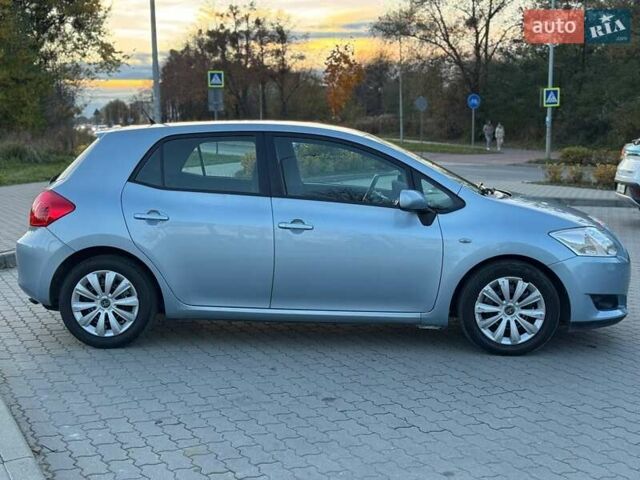 Тойота Аурис 2007 в Львове на Automoto.ua Синий Тойота Аурис, объемом двигателя 2.2 л и пробегом 215 тыс. км за 5800 $, фото 4 на Automoto.ua