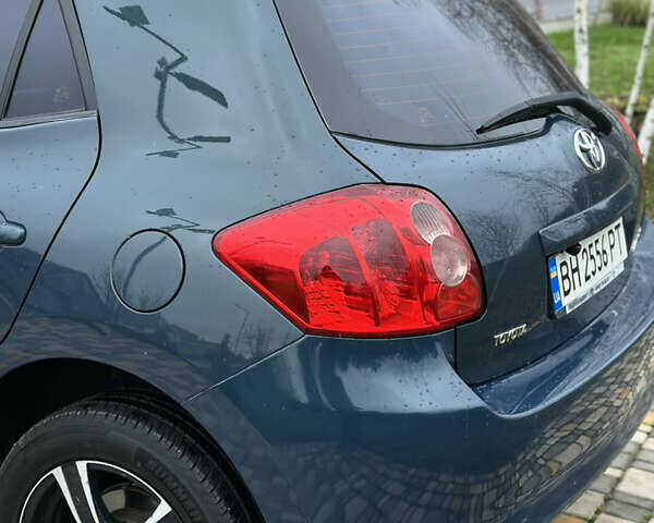 Синій Тойота Ауріс, об'ємом двигуна 1.6 л та пробігом 171 тис. км за 6990 $, фото 11 на Automoto.ua