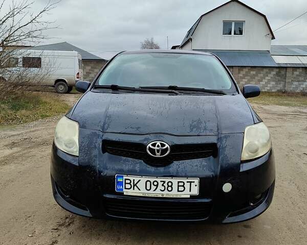 Синий Тойота Аурис, объемом двигателя 1.6 л и пробегом 390 тыс. км за 3650 $, фото 15 на Automoto.ua